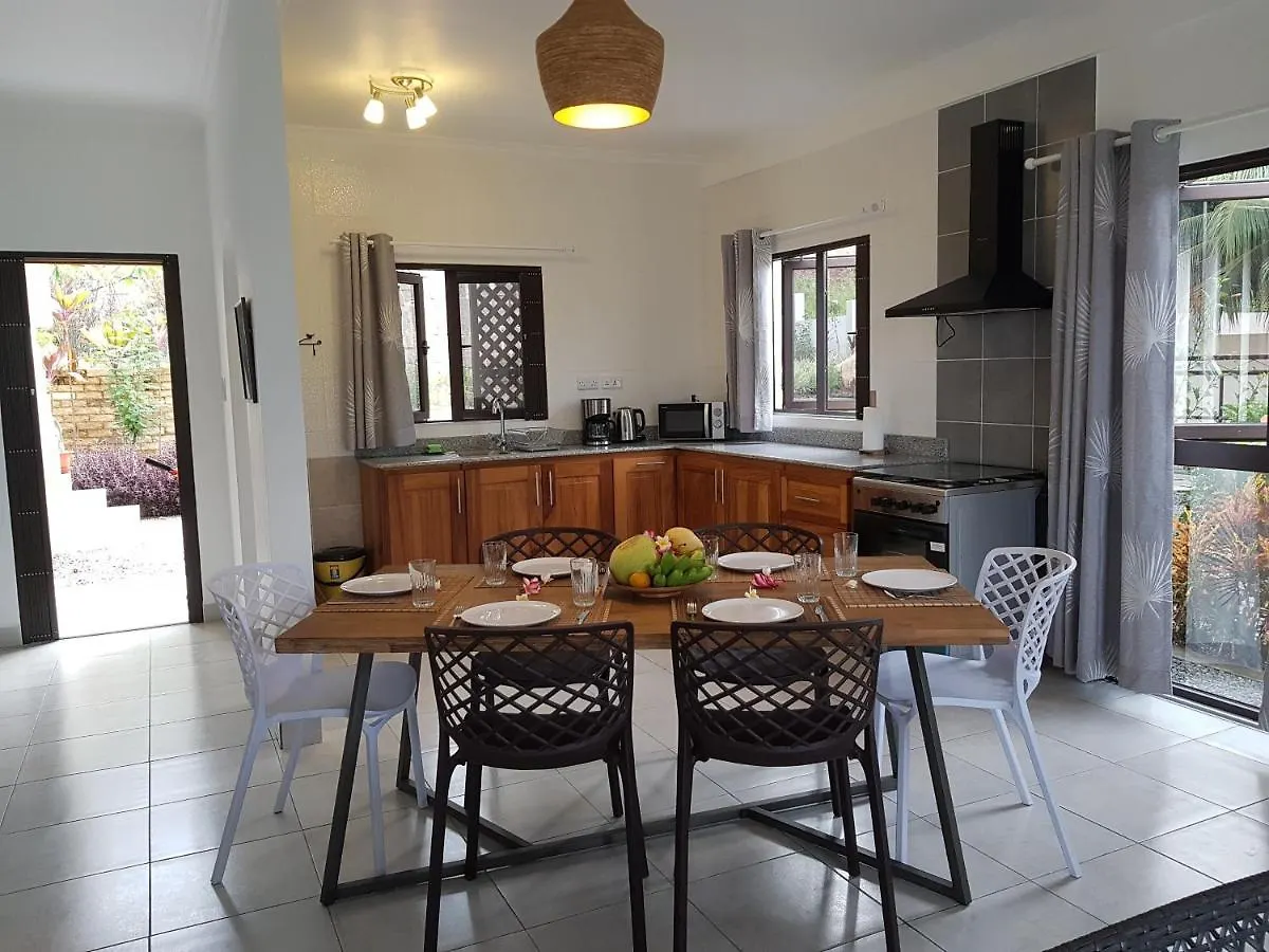 Bougainvillas Seychelles Anse Royale Apartment